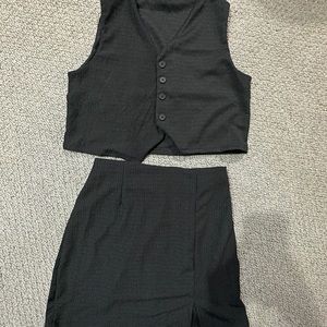 mini skirt set 🖤